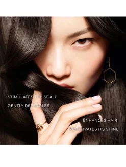 Abeille Royale Scalp & Hair Care Brush