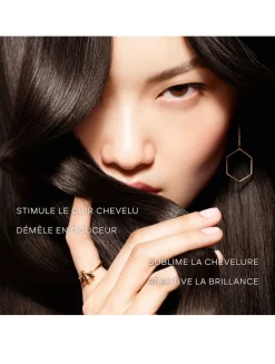 Abeille Royale Scalp & Hair Care Brush