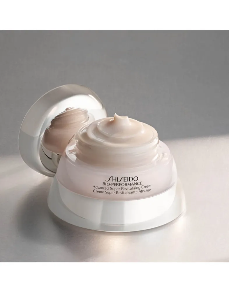 Bio-Performance Advanced Super Revitalizing Cream