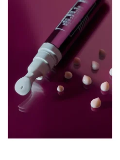 Black Rose Eye Contour Fluid