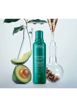 Botanical Repair™ Strengthening Shampoo