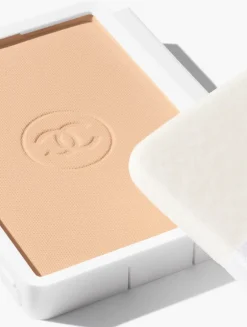 Brightening Compact Foundation