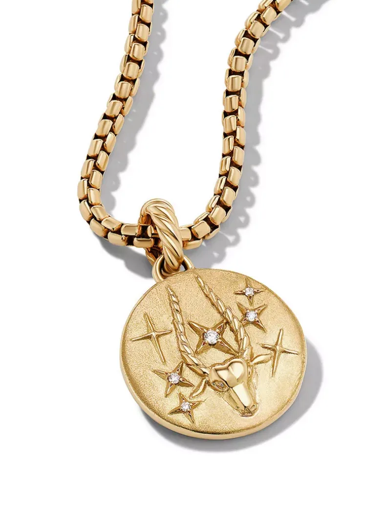 Capricorn Amulet In 18k Yellow Gold With Diamonds