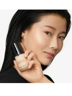 Designer Glow Radiant Revitalizing Foundation
