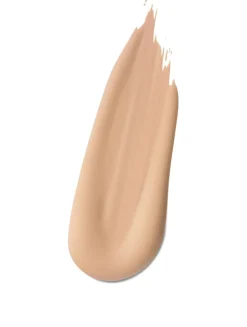 Double Wear Stay-in-Place Makeup