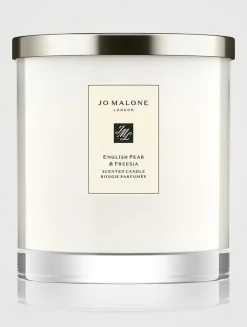 English Pear & Freesia Luxury Candle