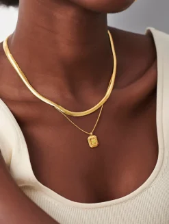 Engravable Peridot August Birthstone Pendant Necklace