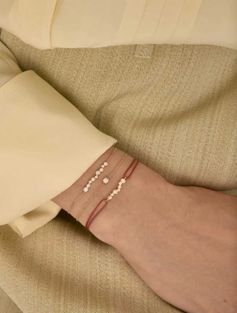 18K Gold Round Drop Bracelet