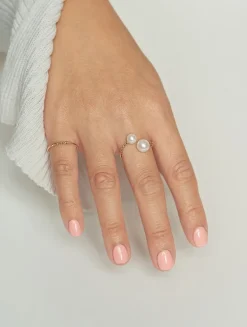 14K Gold Twisted Double Pearl Open Ring