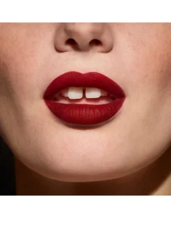La Rouge Parfum Liquid Ultra Matte Lipstick