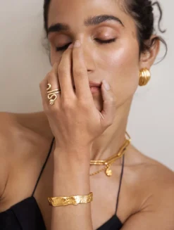 Last Scroll Bracelet