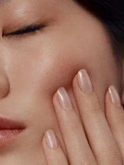 Les Mains Hermès Nail Polish