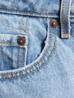 Low-Rise Wide-Leg Jeans