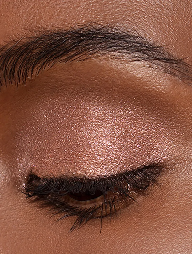 Luminescent Eye Shade