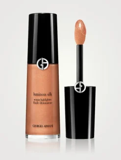 Luminous Silk Acqua Liquid Highlighter