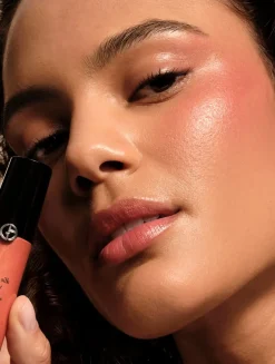 Luminous Silk Cheek Tint Shine Liquid Blush