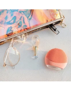 LUNA™ 4 go Facial Cleansing & Firming Massage