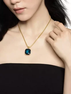 Marbella Pendant In 18k Yellow Gold With Hampton Blue Topaz, 22mm