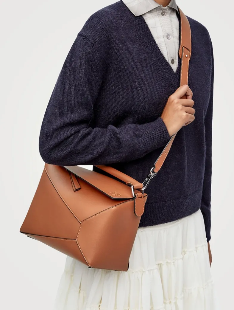 Medium Puzzle Edge Leather Bag