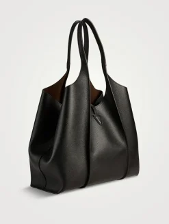 Medium T Timeless Leather Shopping Bag