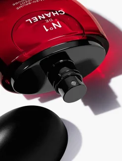 Protects – Soothes – Enhances Radiance