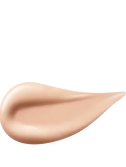 Radiant Fluid Foundation Natural