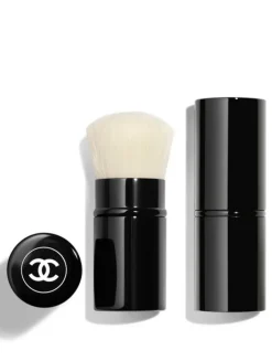 Retractable Kabuki Brush