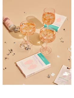 Rose Fingers Renewing Hand Mask