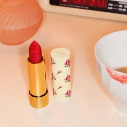 Rouge à Lèvres Voile Lipstick