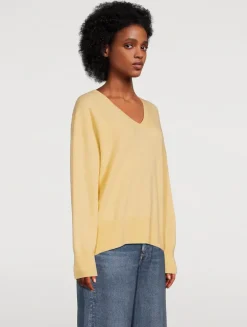 Seamless Cashmere Sweater