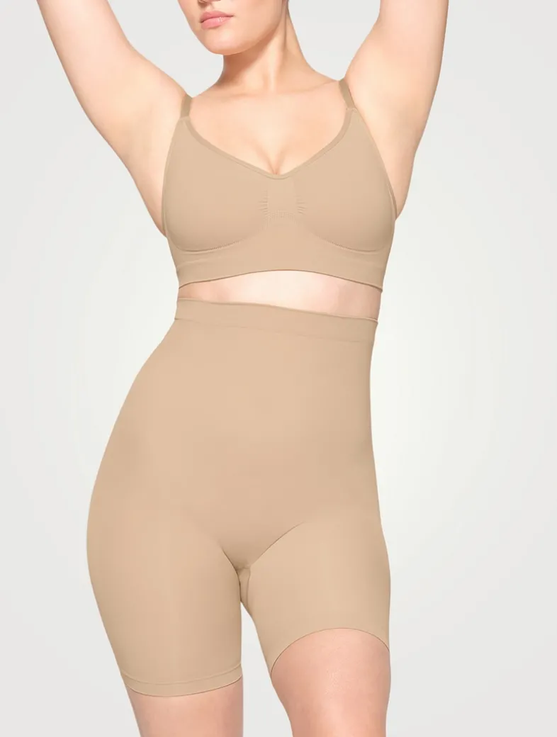 Seamless Sculpt Mid-Thigh Short