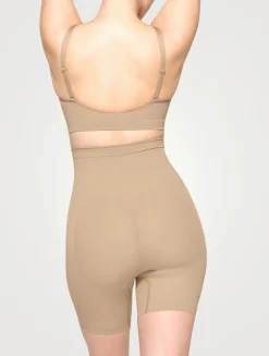 Seamless Sculpt Mid-Thigh Short