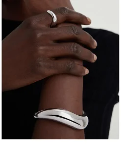 Silver Dôme Figure Cuff Bracelet