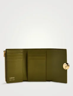 Small Pebble Leather Wallet