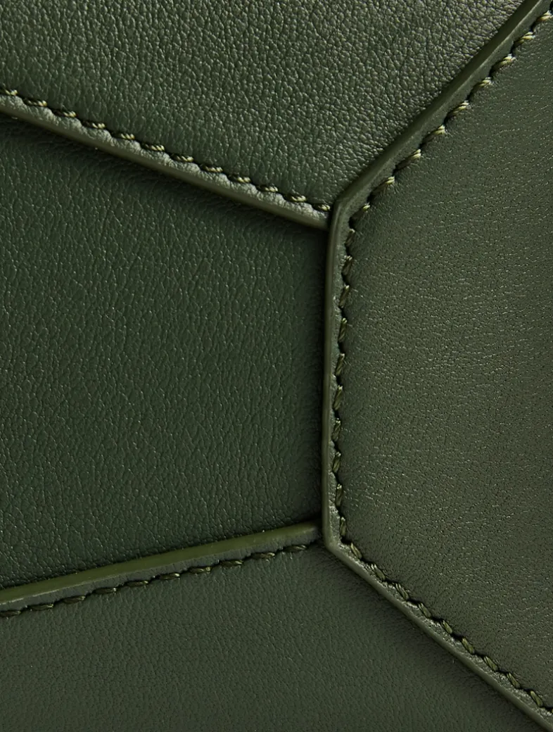 Small Puzzle Edge Leather Bag