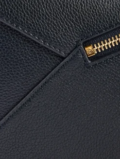 Small Puzzle Edge Leather Bag