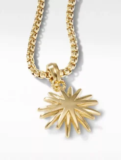 Starburst Charm In 18k Yellow Gold