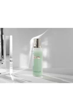 The Energizing Gel Cleanser