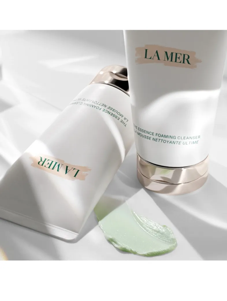 The Essence Foaming Cleanser