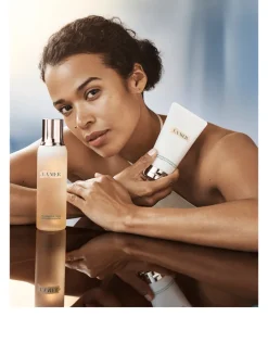 The Essence Foaming Cleanser