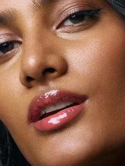 The Plasma Lip Compound Tinted