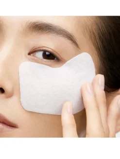 Vital Perfection Uplifting and Firming Eye Mask