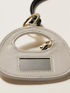 Wander Leather Trick