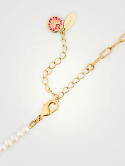 Who's That Pearl Necklace