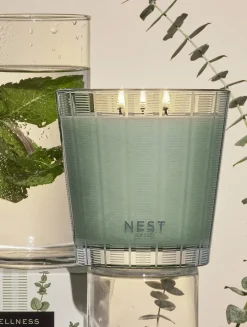 Wild Mint & Eucalyptus Classic Candle