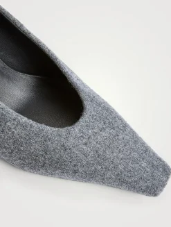 Wool Flannel Pumps